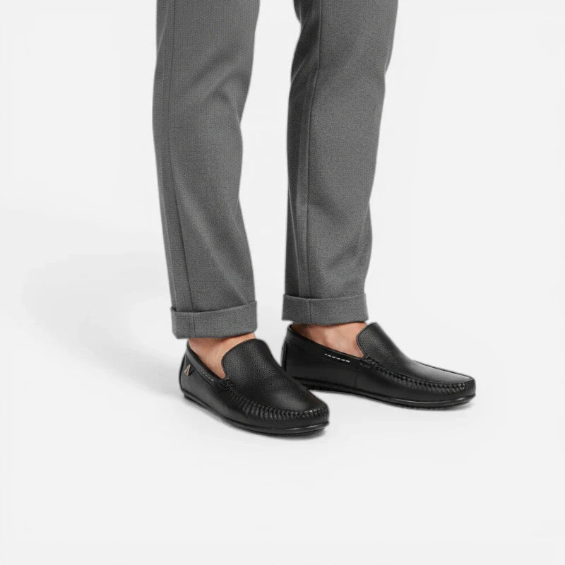Mocassin En Cuir Véritable Marron Avec Badge Doré Pour Bateau Homme
